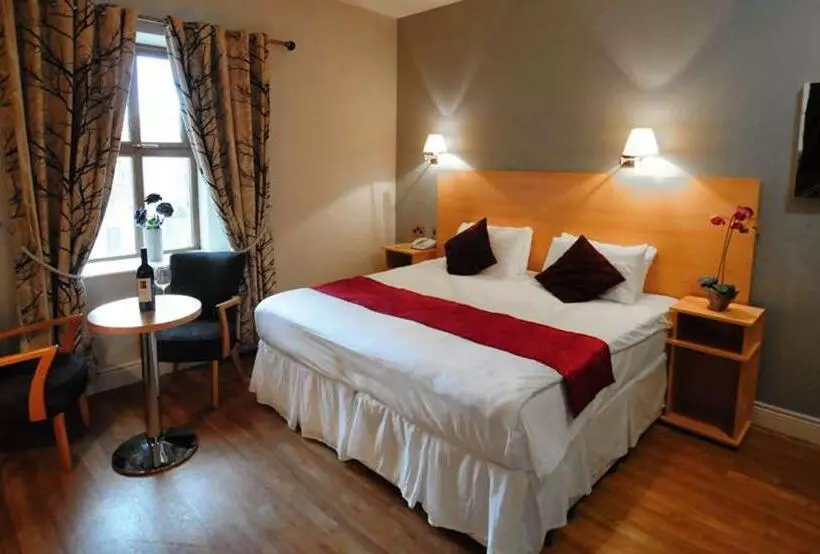 בית מלון כפרי The Coach House