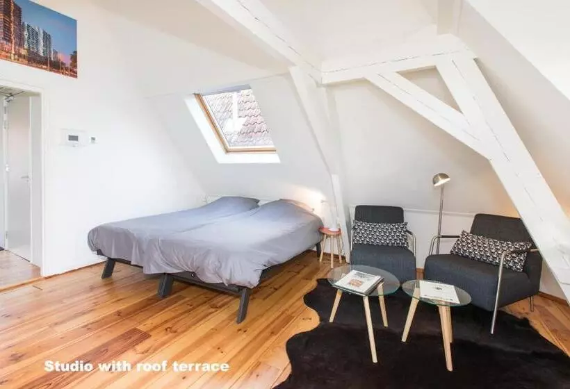 Otel De Vischpoorte, Hartje Deventer En Aan De Ijssel