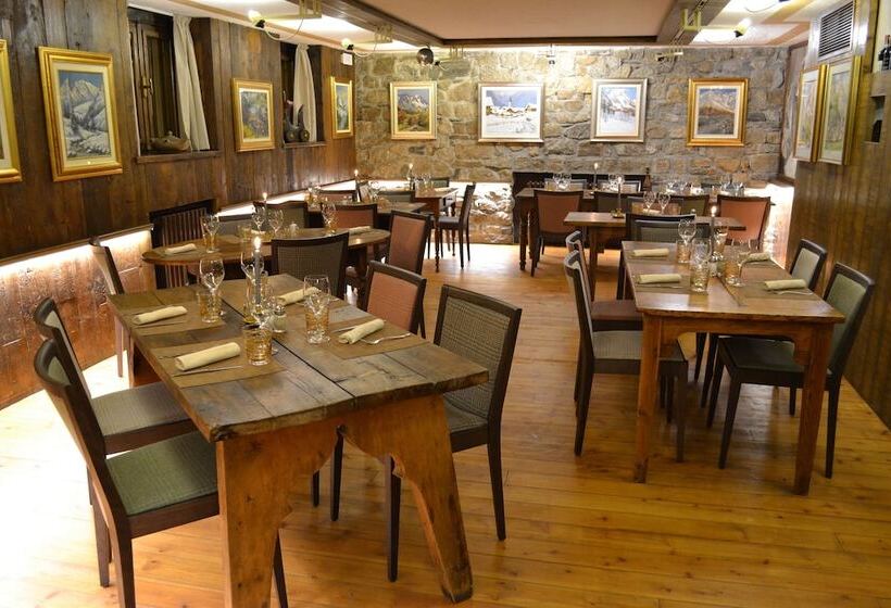 فندق Pilier D Angle & Wellness