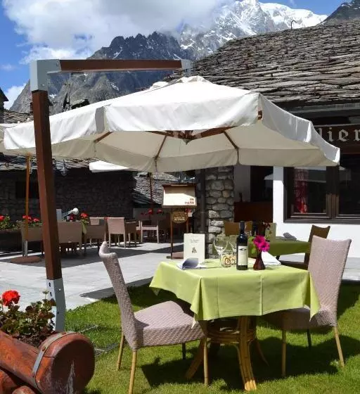 호텔 Pilier D Angle & Wellness