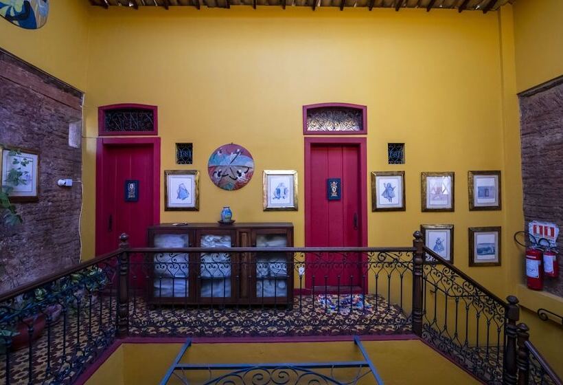 هتل Pousada Des Arts