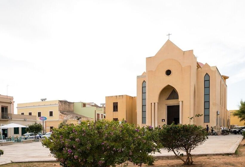 Отель Cavalluccio Marino