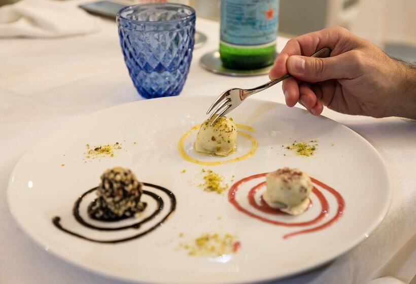 Отель Cavalluccio Marino