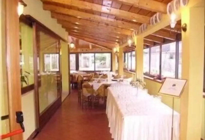 Отель Ristorante La Pergola
