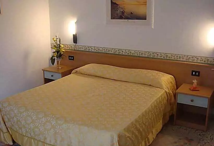 Отель Ristorante La Pergola