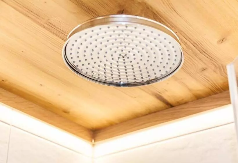 ホテル Und Restaurant Kohlerhutte  Furstenbrunn