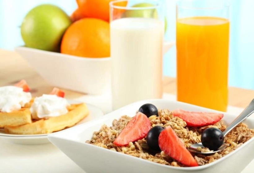 فندق على الطريق Asure 83 By The Sea Motor Lodge