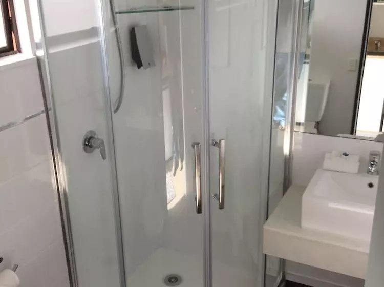 Motell Asure 83 By The Sea Motor Lodge