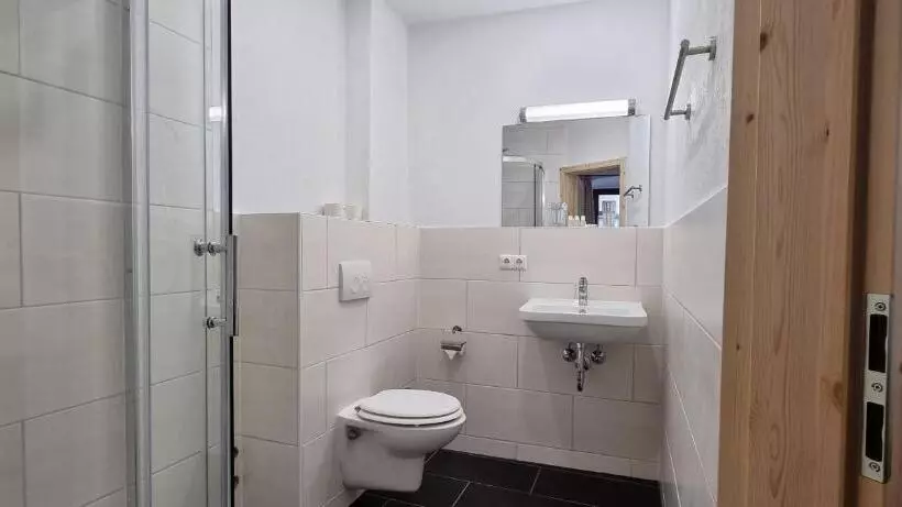 פנסיון Gasthof Zum Rassen