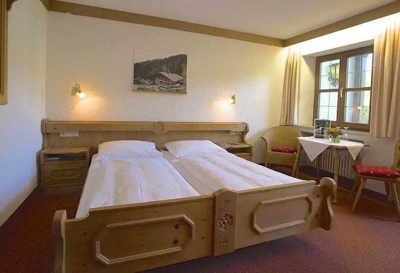 Pensione Hubertus Schliersee