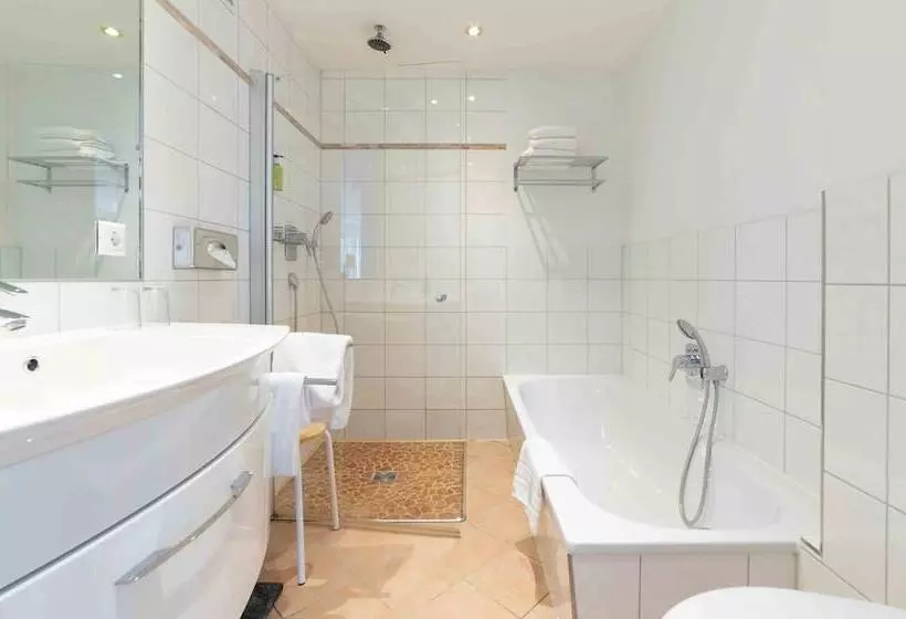 Pensione Hubertus Schliersee