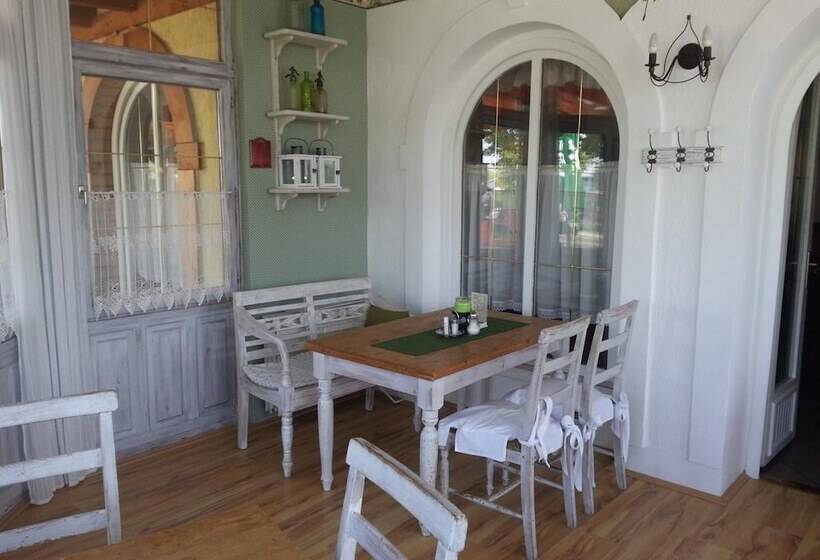 بنسيون Joó Fogadó