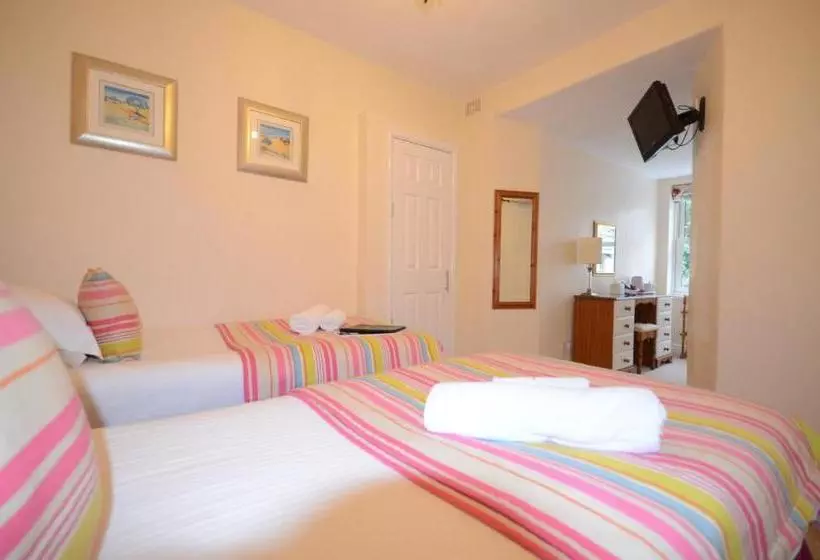 Pensão Southview Guest House And Indoor Pool