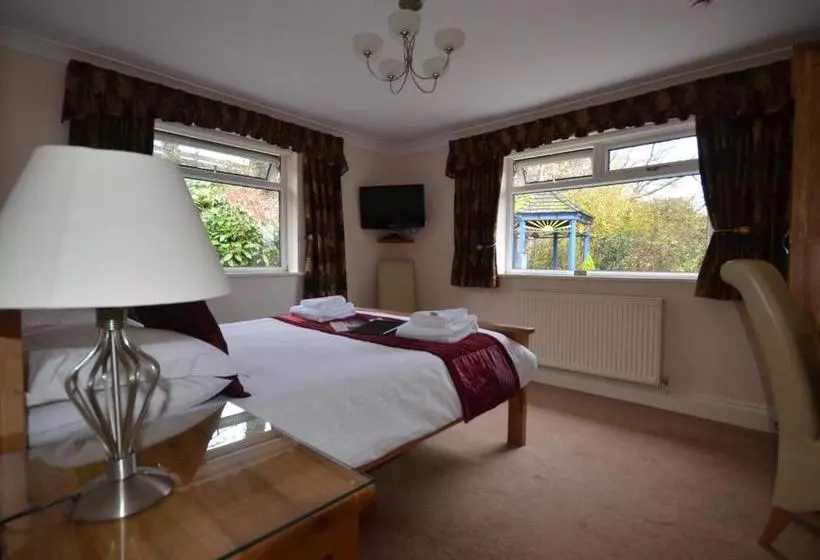 Pensão Southview Guest House And Indoor Pool