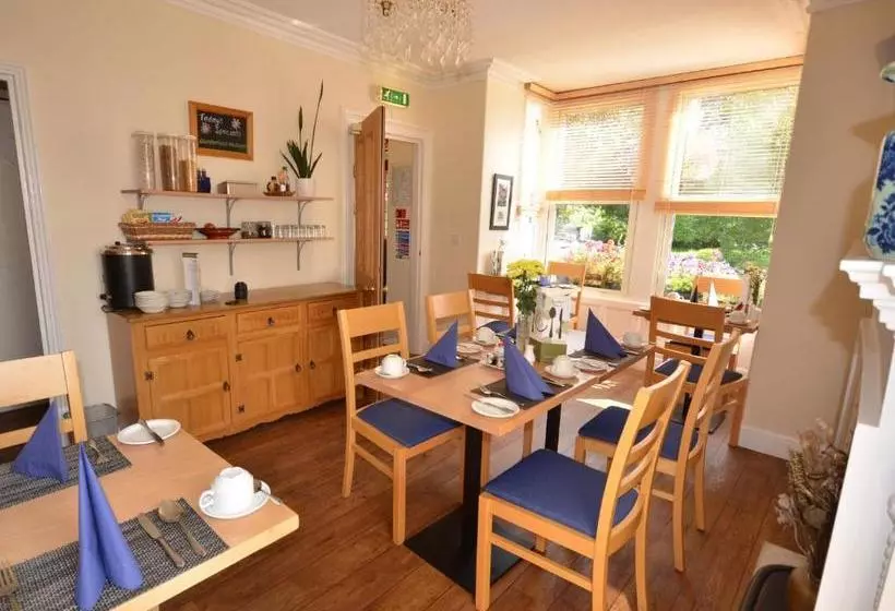 Pensão Southview Guest House And Indoor Pool