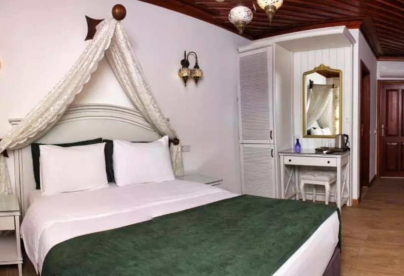 پانسیون White Garden Hotel Adult Only