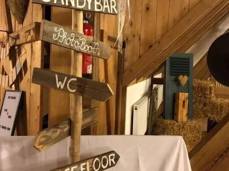 펜션 Zum Kreuz St Peter