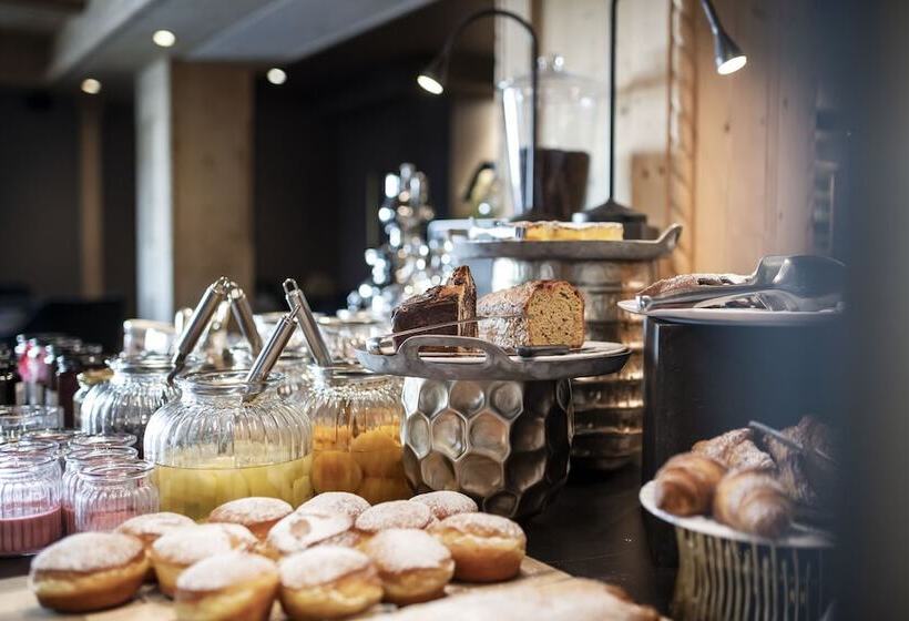 בית מלון כפרי Acadia Adults Mountain Home