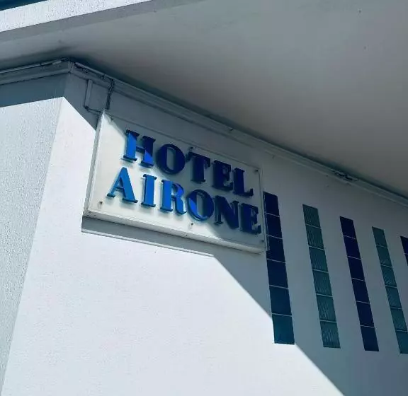 هتل Airone