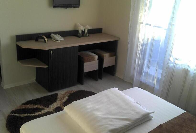 בית מלון כפרי Best