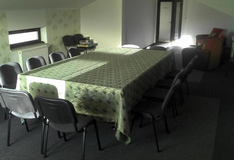 בית מלון כפרי Best