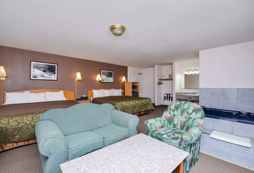 Hotel Canadas Best Value Inn Valemount