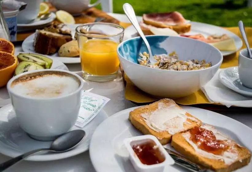 Отель Da Vestro