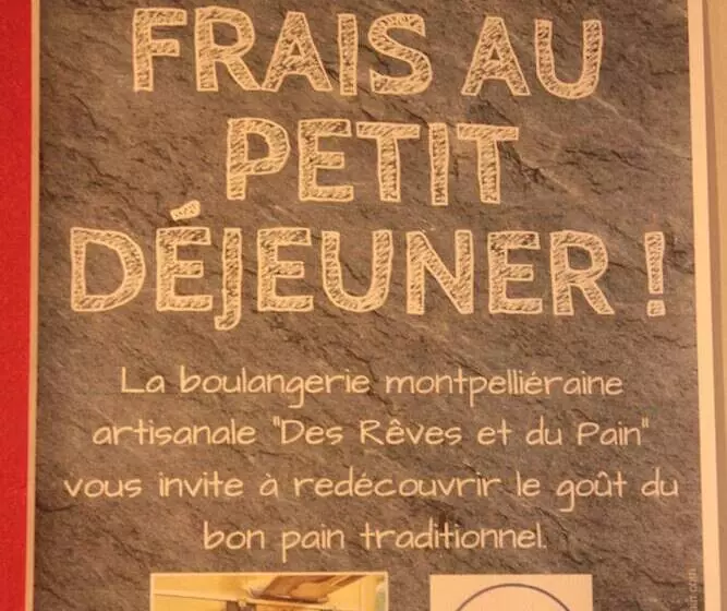 هتل Des Arts, Artisanal Et Independant