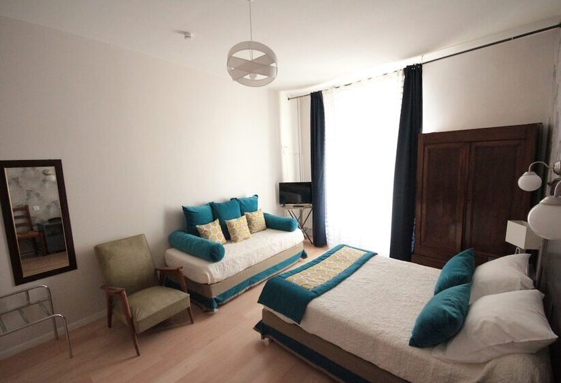 هتل Des Arts, Artisanal Et Independant