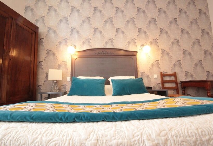 هتل Des Arts, Artisanal Et Independant