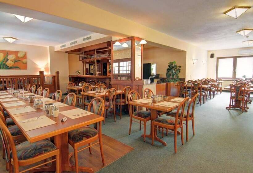 فندق Itm Entrée Glinde Restaurant & Tagungs