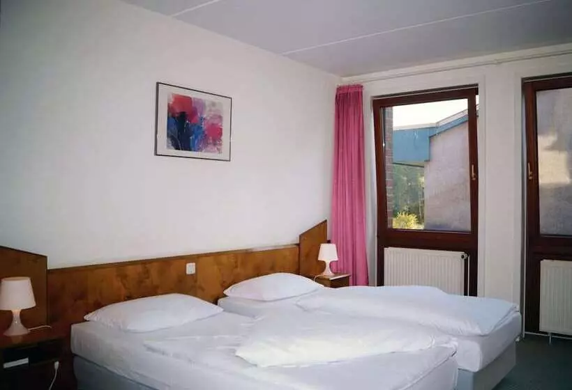 Отель Itm Entrée Glinde Restaurant & Tagungs