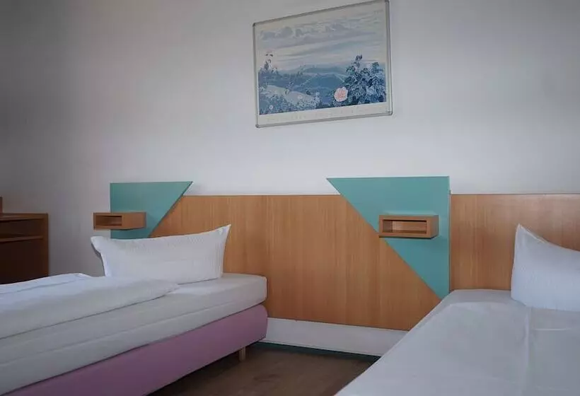 Отель Itm Entrée Glinde Restaurant & Tagungs