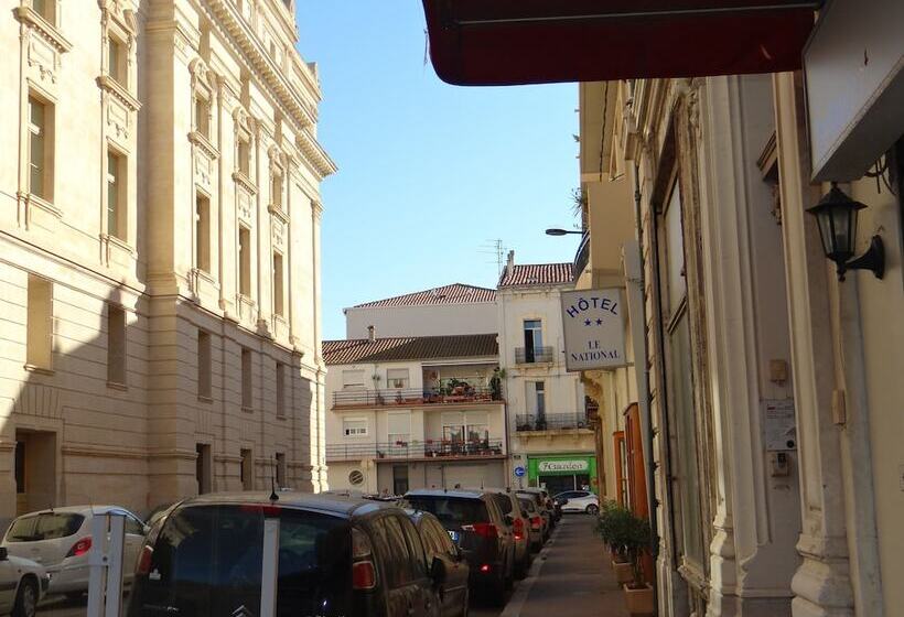 هتل Le National