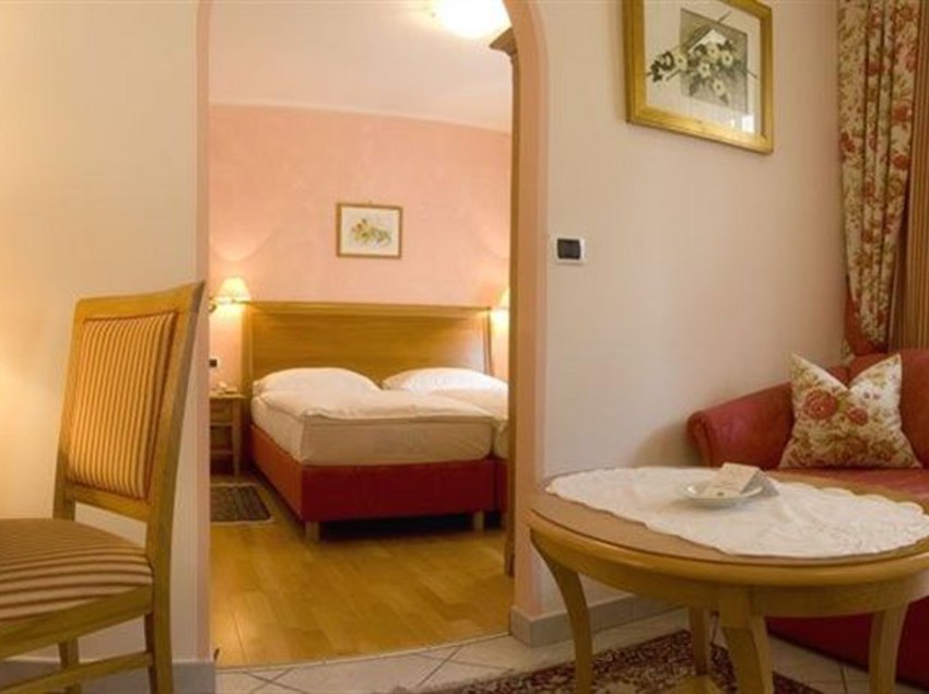 هتل Ristorante Lewald