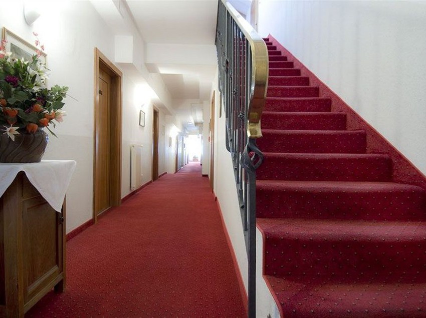 هتل Ristorante Lewald