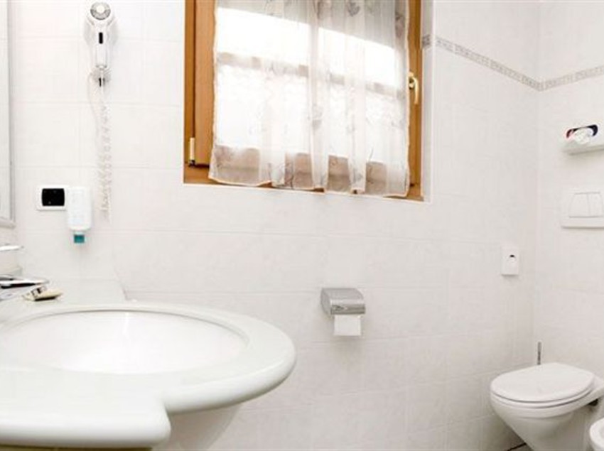 هتل Ristorante Lewald