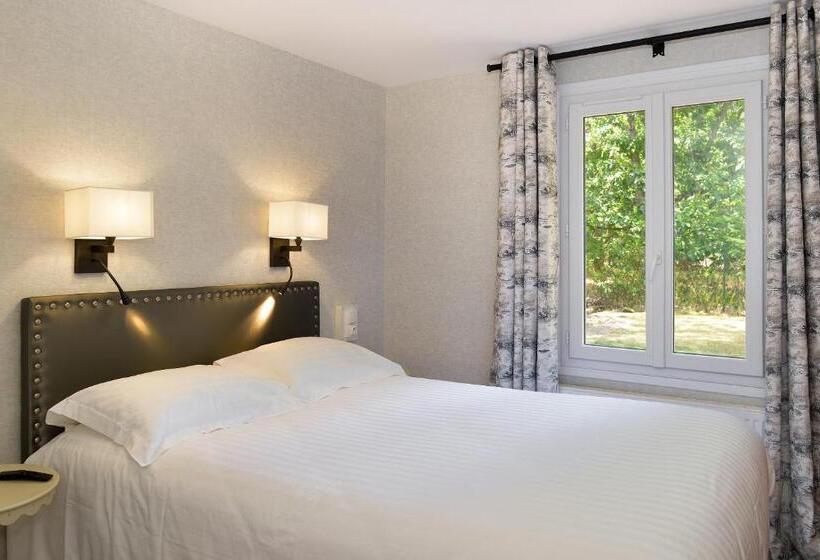 فندق Logis Domaine De Valaudran