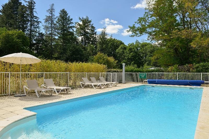 فندق Logis Domaine De Valaudran