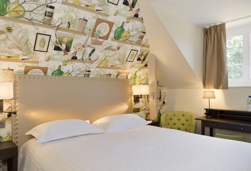 فندق Logis Domaine De Valaudran