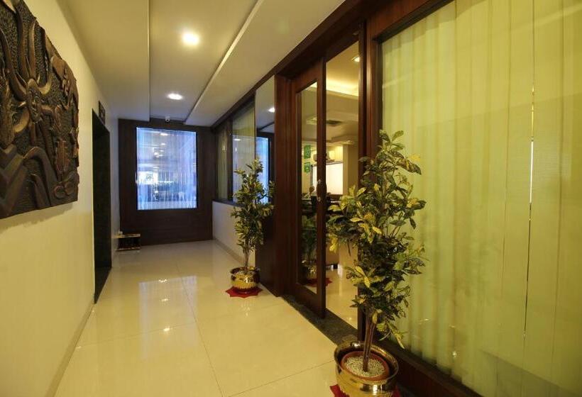 ホテル Marigold Newly Renovated