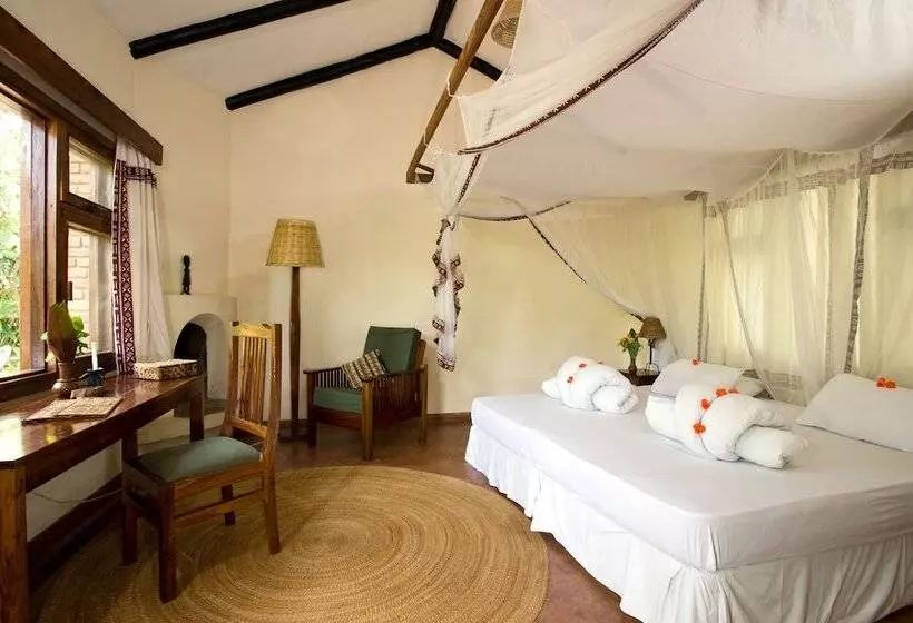 هتل Moivaro Coffee Plantation Lodge