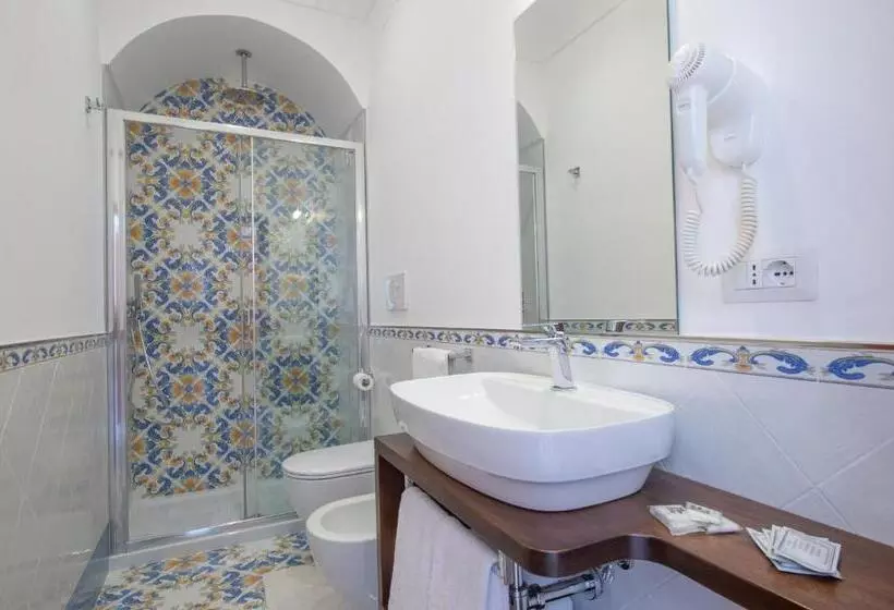 Отель Open Gate