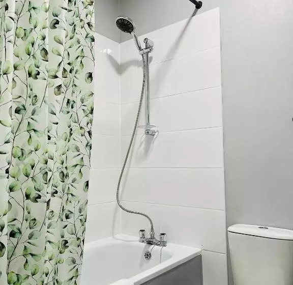 هتل Palm Court B&b