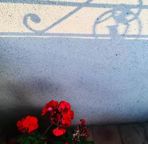 בית מלון כפרי Piombaia