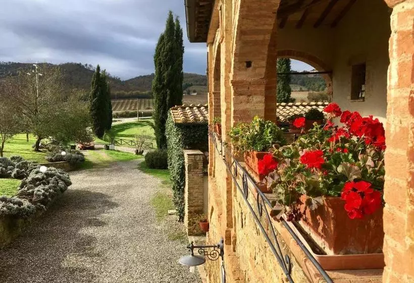 בית מלון כפרי Piombaia