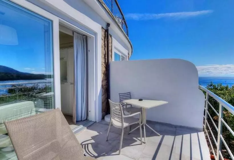 בית מלון כפרי Plaza