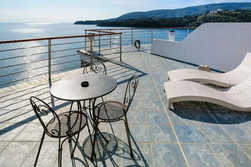 בית מלון כפרי Plaza