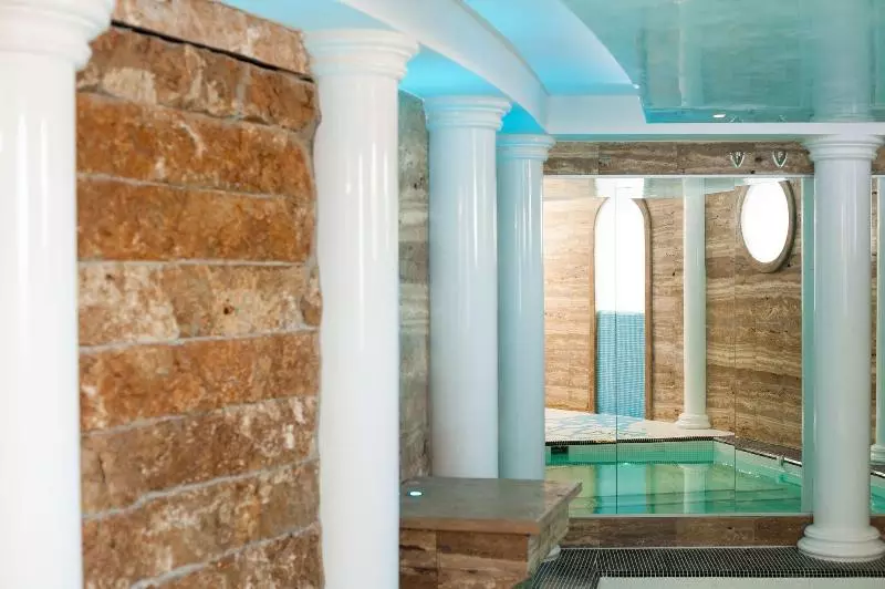 בית מלון כפרי Plaza