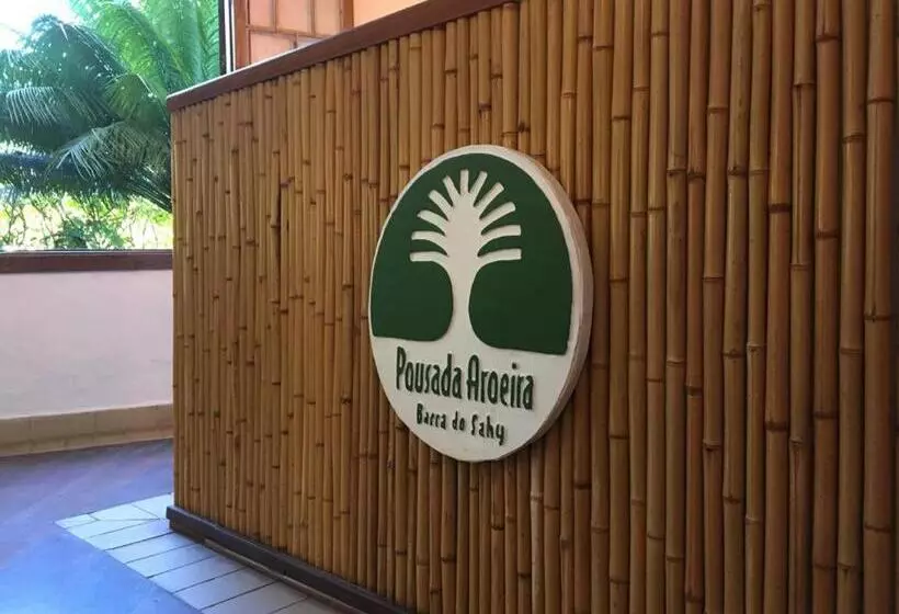 ホテル Pousada Aroeira